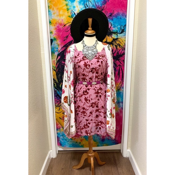 π Beautiful velvet rose tunic - Picture 9 of 11